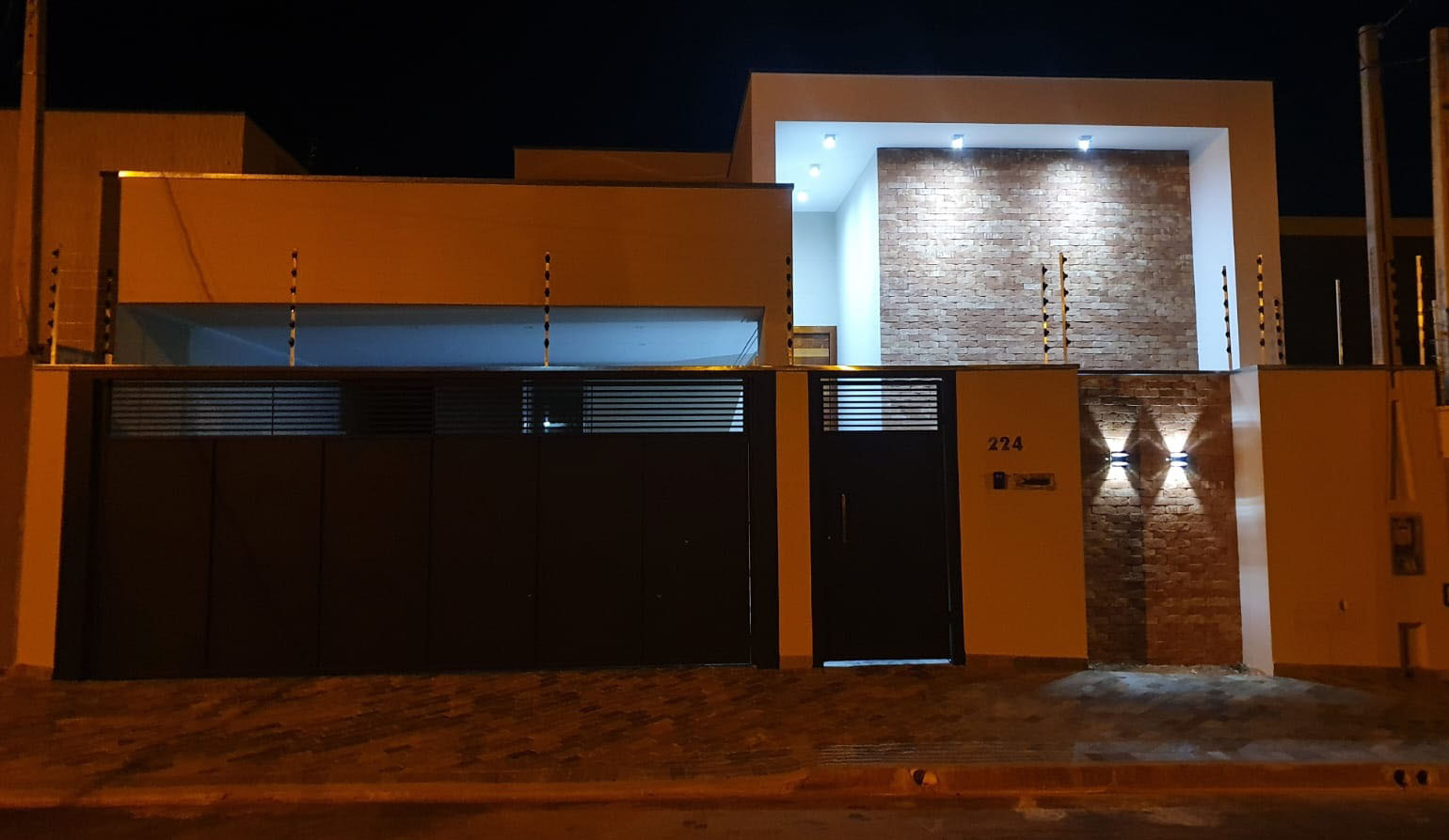 Casa de 218m² realizada pelo Profeta Construtor